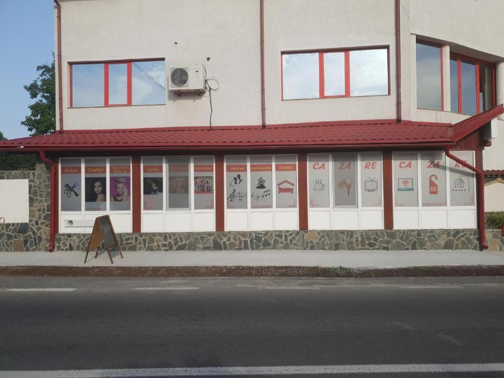 La Zinculescu Albestii Paminteni Exterior foto