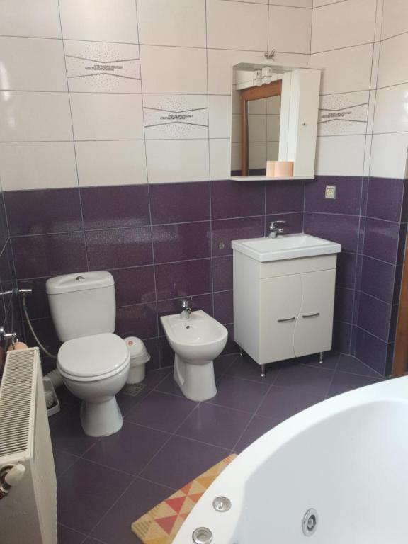 La Zinculescu Albestii Paminteni Exterior foto